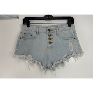 Distressed shorts